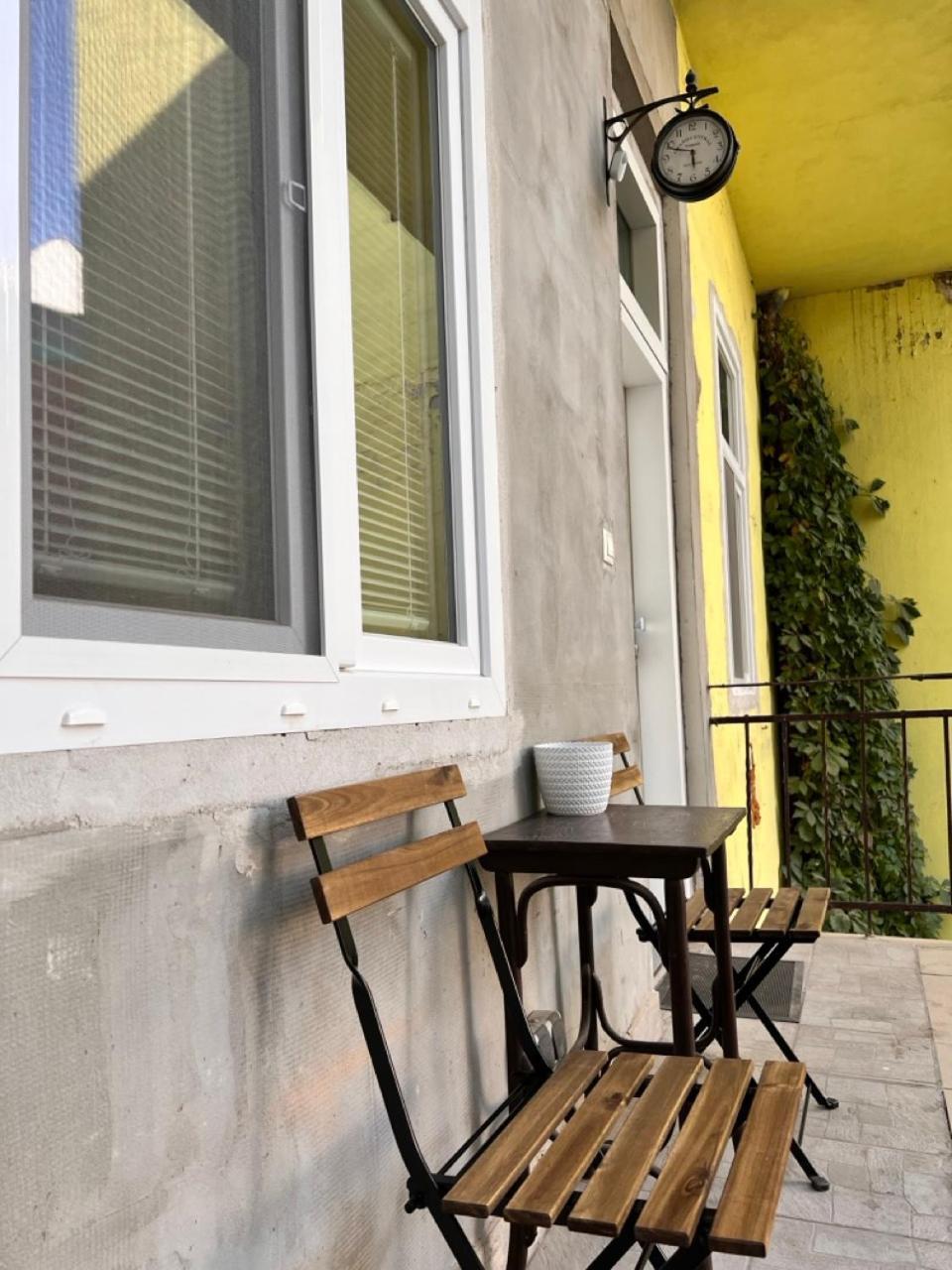 Stylish Flat In City Centre 브라티슬라바 외부 사진